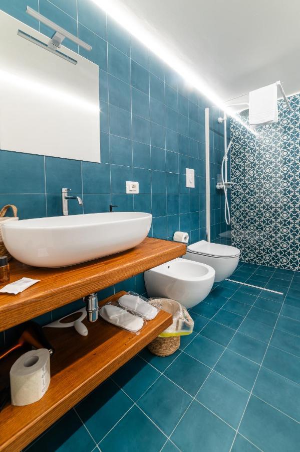 Old Court Luxury Suite&Spa By Monholiday Monopoli Eksteriør bilde