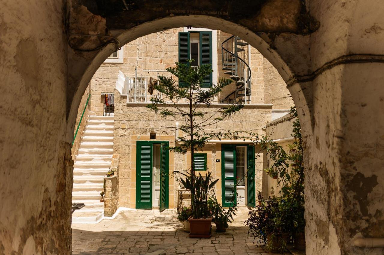Old Court Luxury Suite&Spa By Monholiday Monopoli Eksteriør bilde